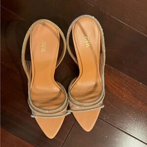 Zara Tan and Silver Heels with Pointed Toe and Straps